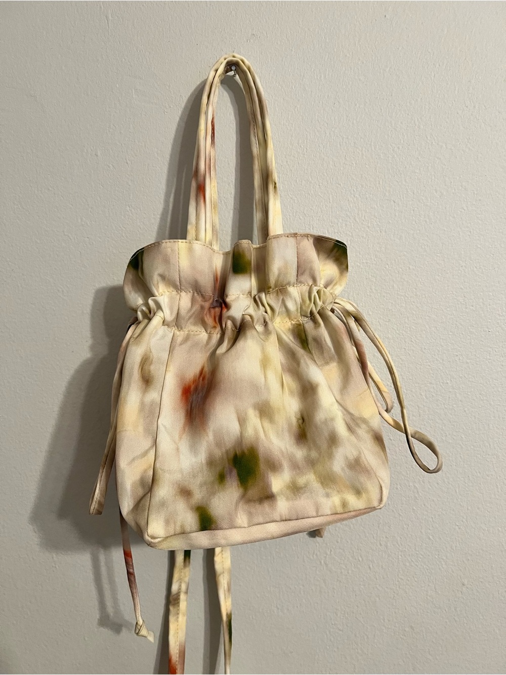 Baggu Nylon Drawstring Bag Purse Abstract Floral